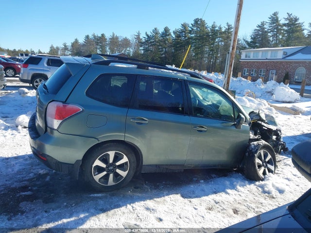 Subaru Forester 2.5i Premium 2018 JF2SJAEC5JH584835 Image 14