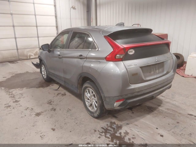 2019 MITSUBISHI ECLIPSE CROSS JA4AT3AA7KZ038533 Photo 2