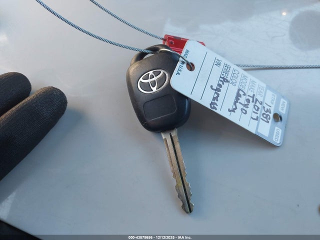 4T1BF1FK5HU631476 Toyota CAMRY LE