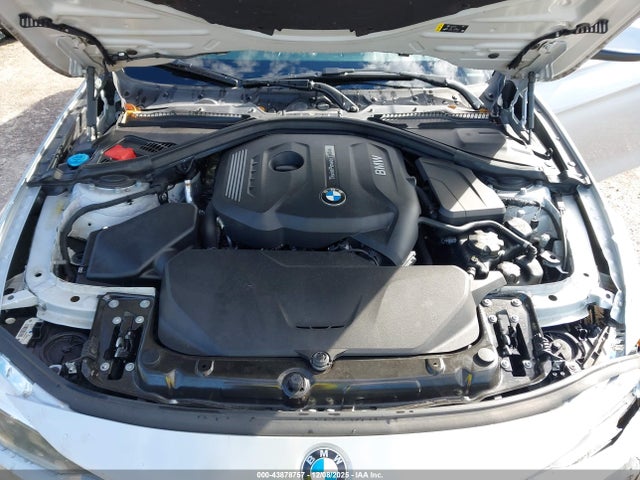 2017 Bmw 330i მანქანა იყიდება აუქციონზე, vin: WBA8B9G53HNU09446, აუქციონის ნომერი: 43878757