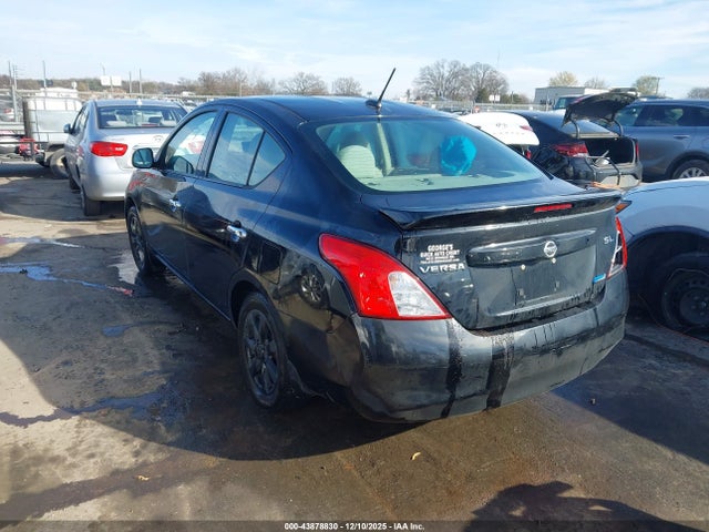 43878830 :رقم المزاد ، 3N1CN7AP2DL877622 vin ، 2013 Nissan Versa 1.6 Sl مزاد بيع