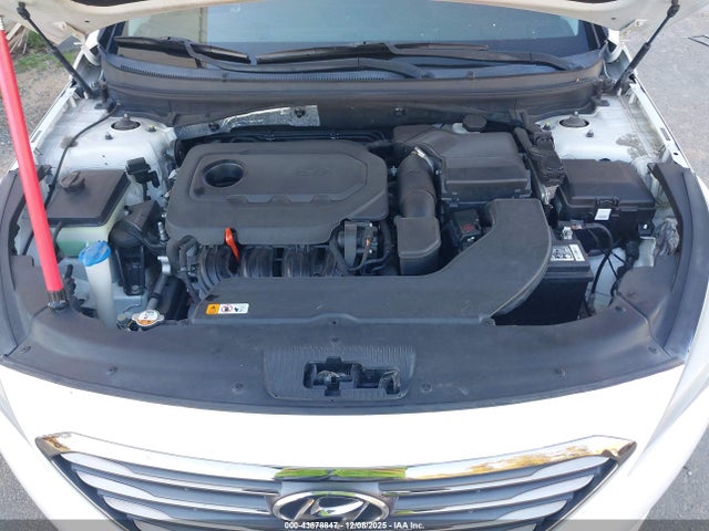 Hyundai Sonata Limited 2015 5NPE34AF9FH247651 Image 10