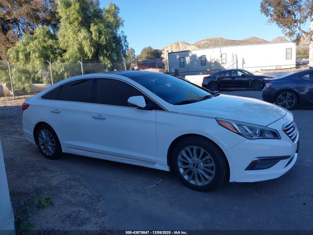Hyundai Sonata Limited 2015 5NPE34AF9FH247651 Image 13