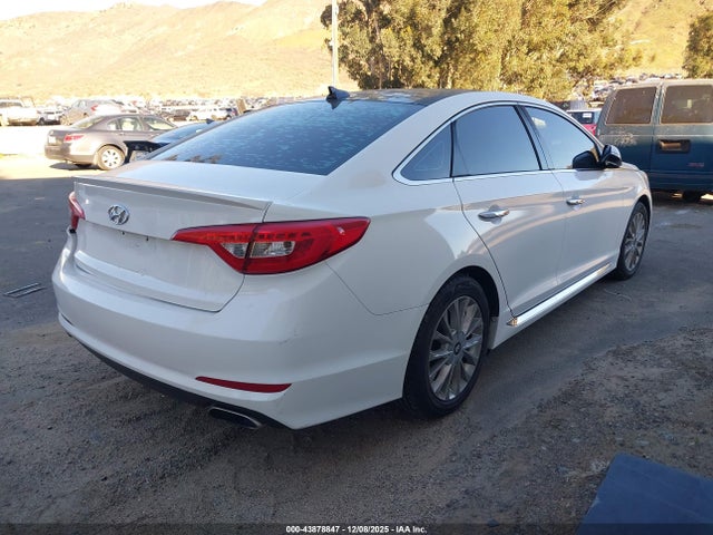 Hyundai Sonata Limited 2015 5NPE34AF9FH247651 Image 4