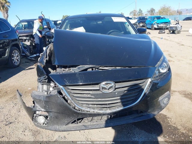 3MZBM1V79FM224783 Mazda Mazda3 I Touring