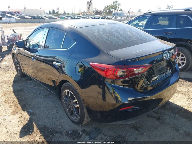 3MZBM1V79FM224783 Mazda Mazda3 I Touring