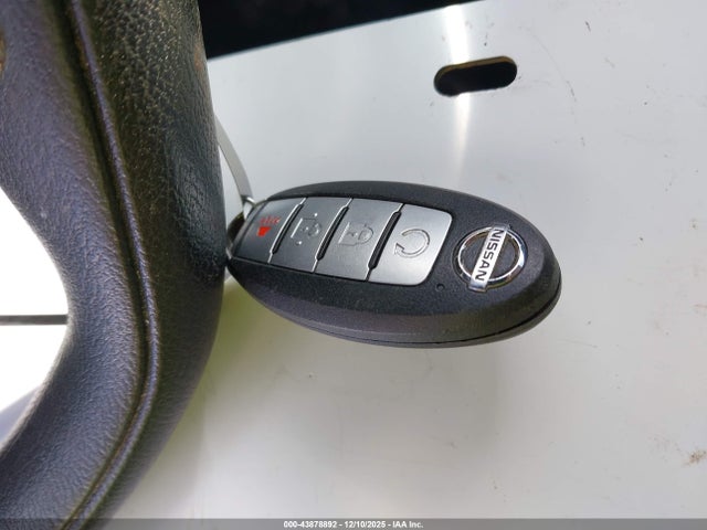 Продажа на аукционе авто 2019 Nissan Kicks Sv, vin: 3N1CP5CU7KL565357, номер лота: 43878892
