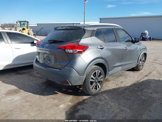 Продажа на аукционе авто 2019 Nissan Kicks Sv, vin: 3N1CP5CU7KL565357, номер лота: 43878892