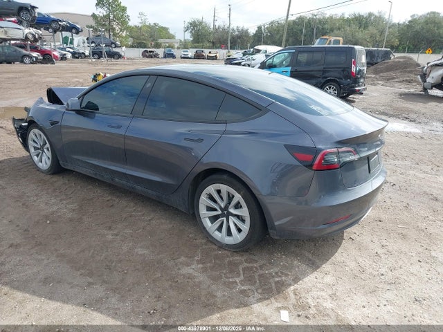 2023 TESLA MODEL 3 5YJ3E1EA3PF700967 Photo 2
