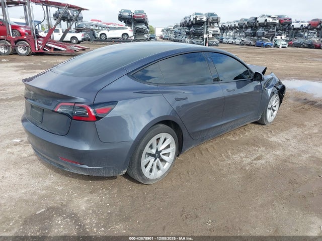 2023 TESLA MODEL 3 5YJ3E1EA3PF700967 Photo 3
