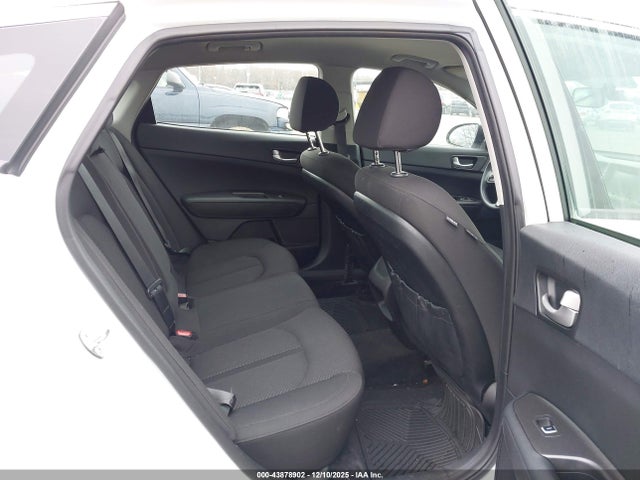 43878902 :رقم المزاد ، 5XXGT4L30JG272096 vin ، 2018 Kia Optima Lx مزاد بيع