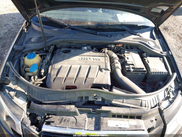 2013 AUDI A3 WAUKJAFM1DA032619 Photo 9