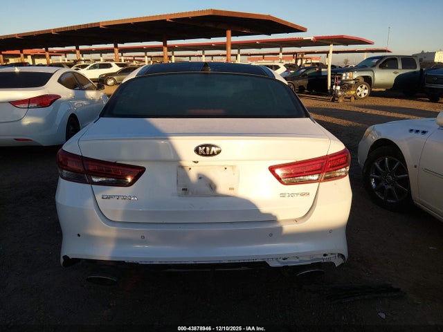 5XXGW4L25JG214113 KIA Optima Sx Turbo
