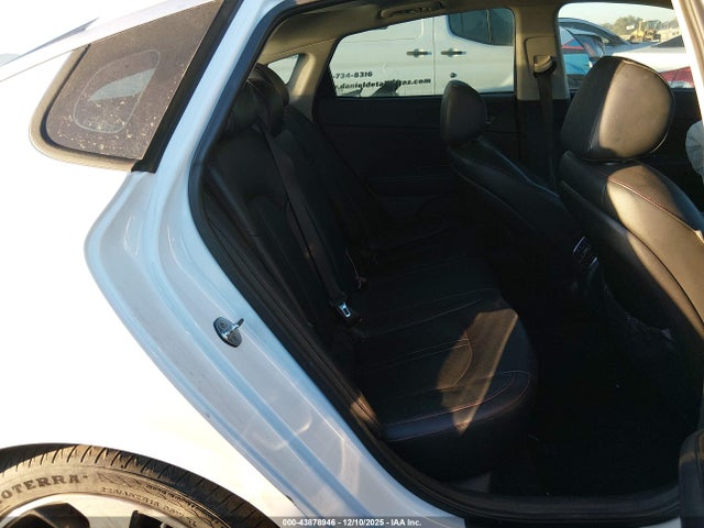 5XXGW4L25JG214113 KIA Optima Sx Turbo