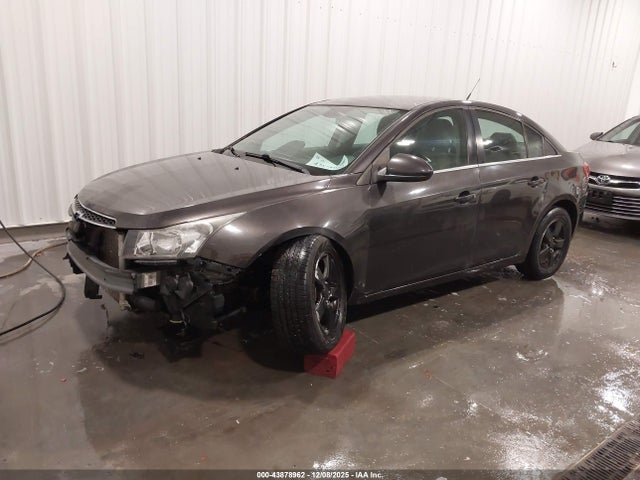 2014 CHEVROLET CRUZE 1G1PC5SB0E7354271 Photo 1