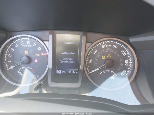 3TMAZ5CN0JM056422 Toyota TACOMA DOU