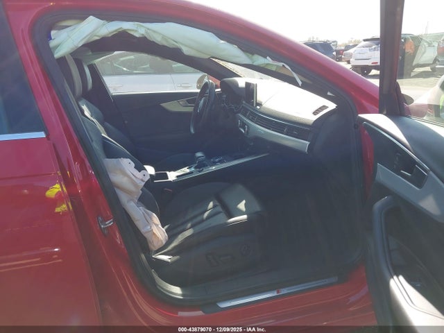 2017 AUDI A4 WAUENAF49HN067196 Photo 4