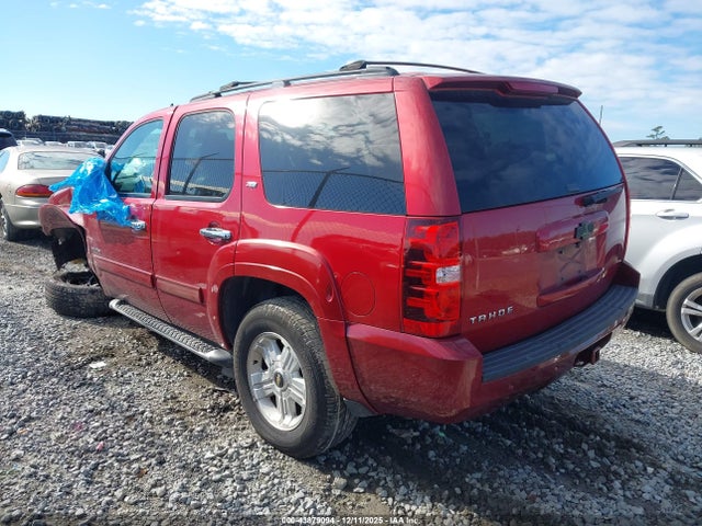 2013 CHEVROLET TAHOE 1GNSKBE02DR195163 Photo 2