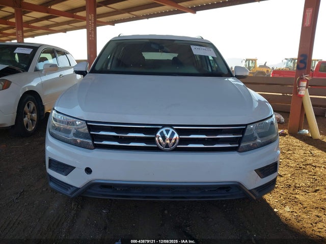 3VV2B7AX6KM044738 Volkswagen Tiguan