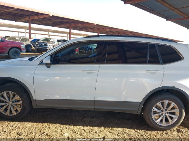 3VV2B7AX6KM044738 Volkswagen Tiguan