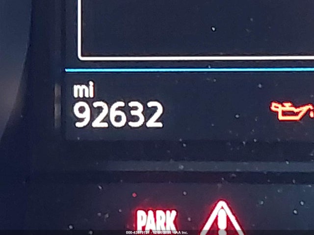 3VV2B7AX6KM044738 Volkswagen Tiguan