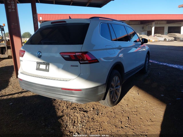 2019 VOLKSWAGEN TIGUAN 3VV2B7AX6KM044738 Photo 3