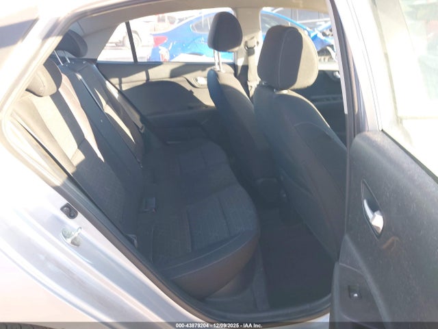 2023 Kia Rio S მანქანა იყიდება აუქციონზე, vin: 3KPA24ADXPE540500, აუქციონის ნომერი: 43879204