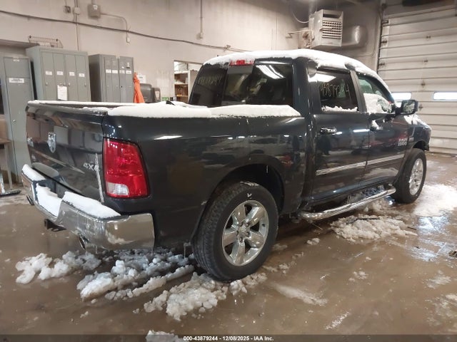43879244 :رقم المزاد ، 1C6RR7LT2GS255914 vin ، 2016 Ram 1500 Big Horn مزاد بيع