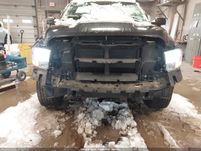 43879244 :رقم المزاد ، 1C6RR7LT2GS255914 vin ، 2016 Ram 1500 Big Horn مزاد بيع
