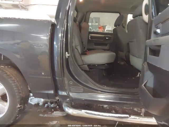 43879244 :رقم المزاد ، 1C6RR7LT2GS255914 vin ، 2016 Ram 1500 Big Horn مزاد بيع
