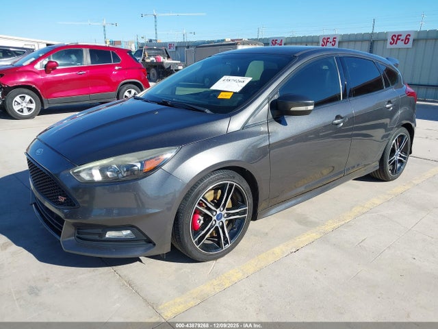 2015 FORD FOCUS ST 1FADP3L9XFL299633 Photo 1