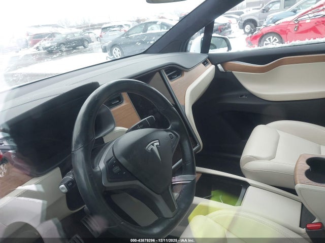 Aukcja sprzedaży 2020 Tesla Model X Performance Dual Motor All-wheel Drive, vin: 5YJXCBE41LF242119, numer aukcji: 43879296