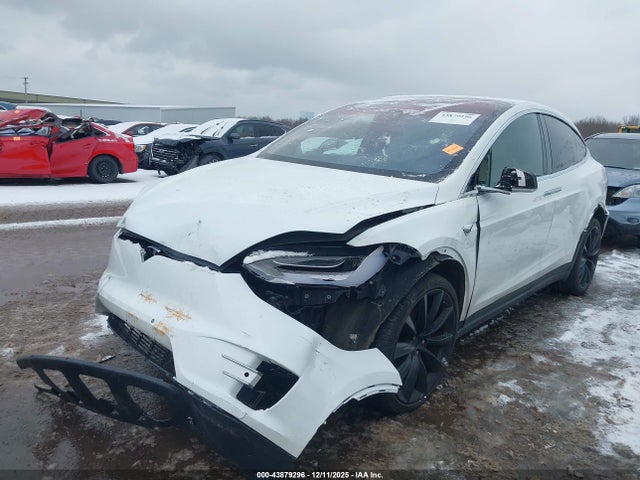 Aukcja sprzedaży 2020 Tesla Model X Performance Dual Motor All-wheel Drive, vin: 5YJXCBE41LF242119, numer aukcji: 43879296