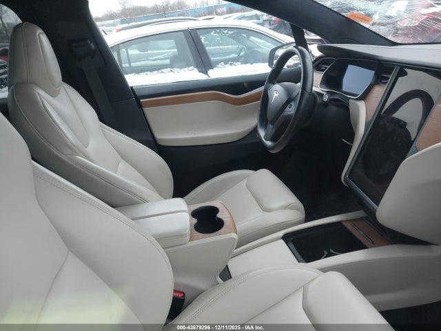 Aukcja sprzedaży 2020 Tesla Model X Performance Dual Motor All-wheel Drive, vin: 5YJXCBE41LF242119, numer aukcji: 43879296