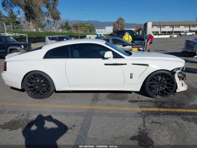Rolls-Royce Wraith 2016 SCA665C58GUX86038 Image 12