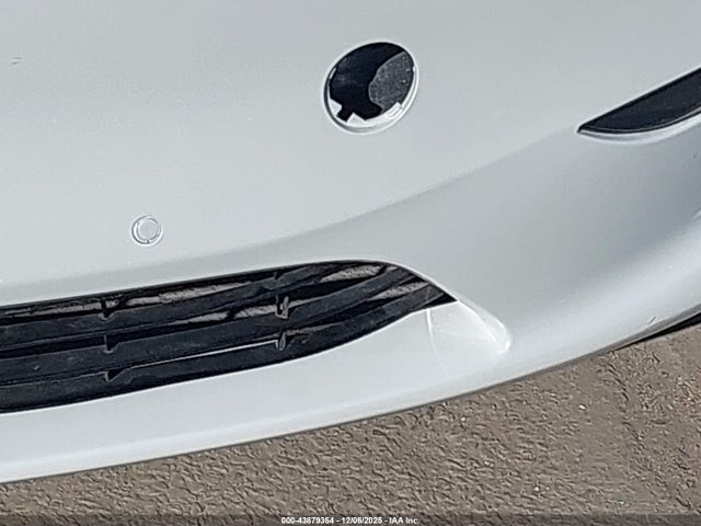 Tesla Model Y 2021 5YJYGDEE5MF072572 Image 20
