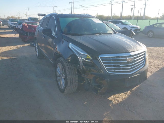2017 CADILLAC XT5 1GYKNFRS6HZ122588 Photo 0