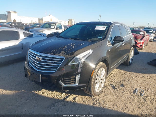2017 CADILLAC XT5 1GYKNFRS6HZ122588 Photo 1
