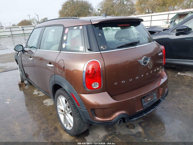 2013 MINI COUNTRYMAN WMWZC5C51DWP33919 Photo 2