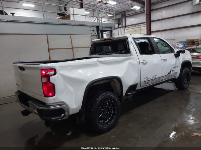 1GC1YNEY4MF263734 Chevrolet Silverado 2500hd 4wd Standard Bed Lt