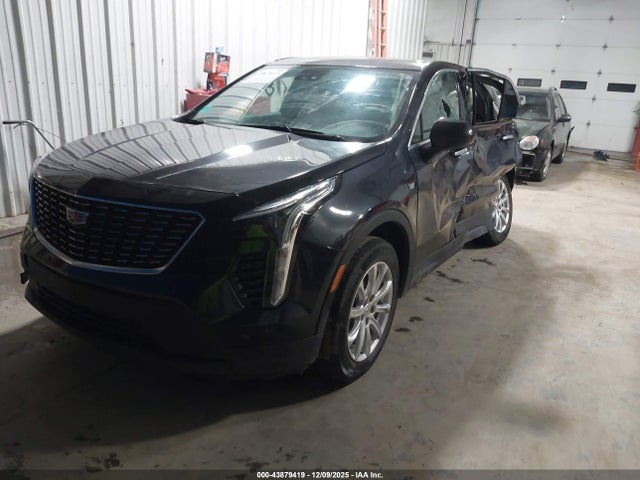 2023 CADILLAC XT4 1GYAZAR43PF111780 Photo 1