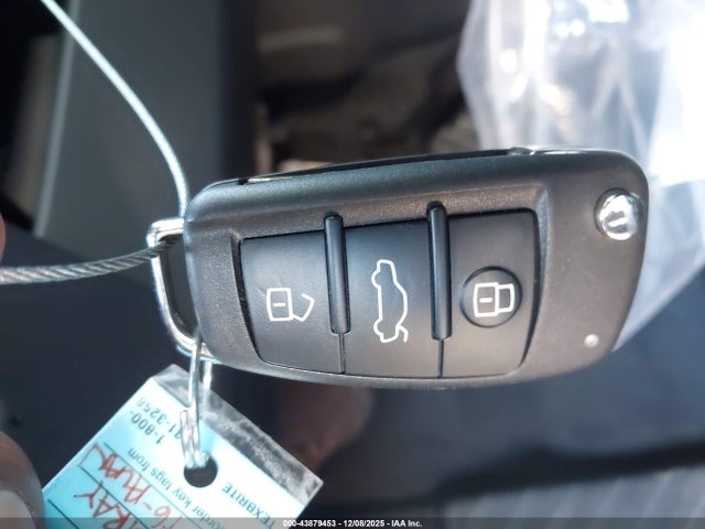 2025 AUDI Q3 WA1DECF3XS1071171 Photo 10