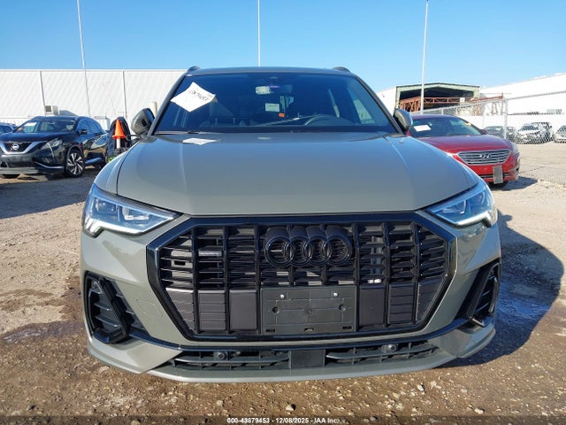 2025 Audi Q3 Premium 45 Tfsi S Line Quattro Tiptronic მანქანა იყიდება აუქციონზე, vin: WA1DECF3XS1071171, აუქციონის ნომერი: 43879453