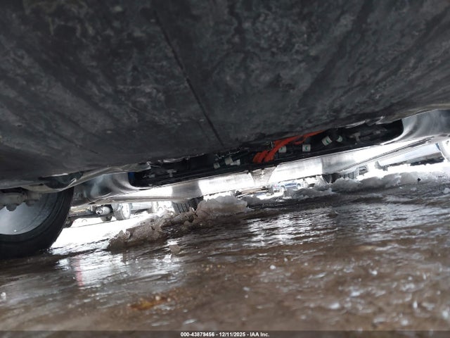 2021 TESLA MODEL Y 5YJYGDEE3MF102507 Photo 5