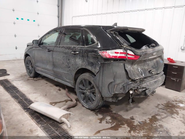 Ford Edge St-line 2022 2FMPK4J93NBB11124 Image 3