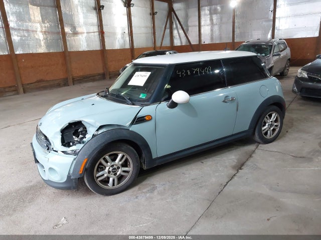 2013 MINI HARDTOP WMWSU3C56DT373034 Photo 1
