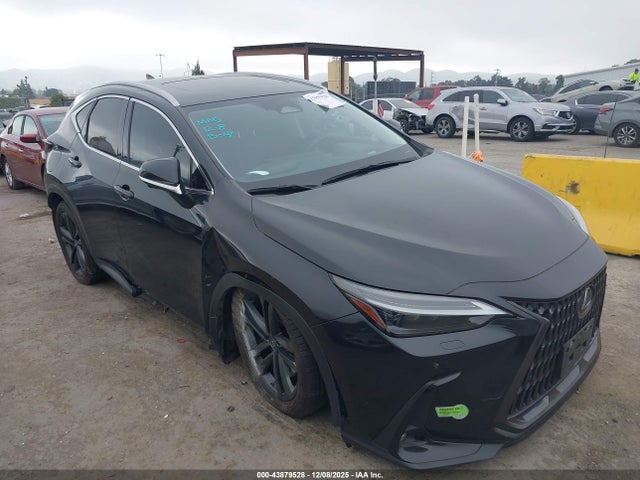 JTJHKCFZ5N2008592 Lexus Nx 450h+ Luxury