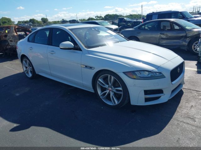 2016 JAGUAR XF SAJBF4BVXGCY10303