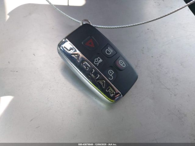 2016 JAGUAR XF SAJBF4BVXGCY10303 Photo 10