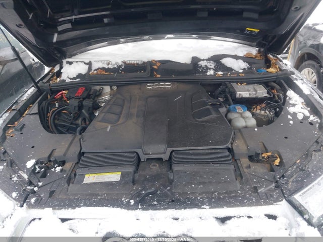 2017 AUDI Q7 WA1LAAF77HD001830 Photo 9